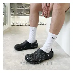 Crocs Vintage