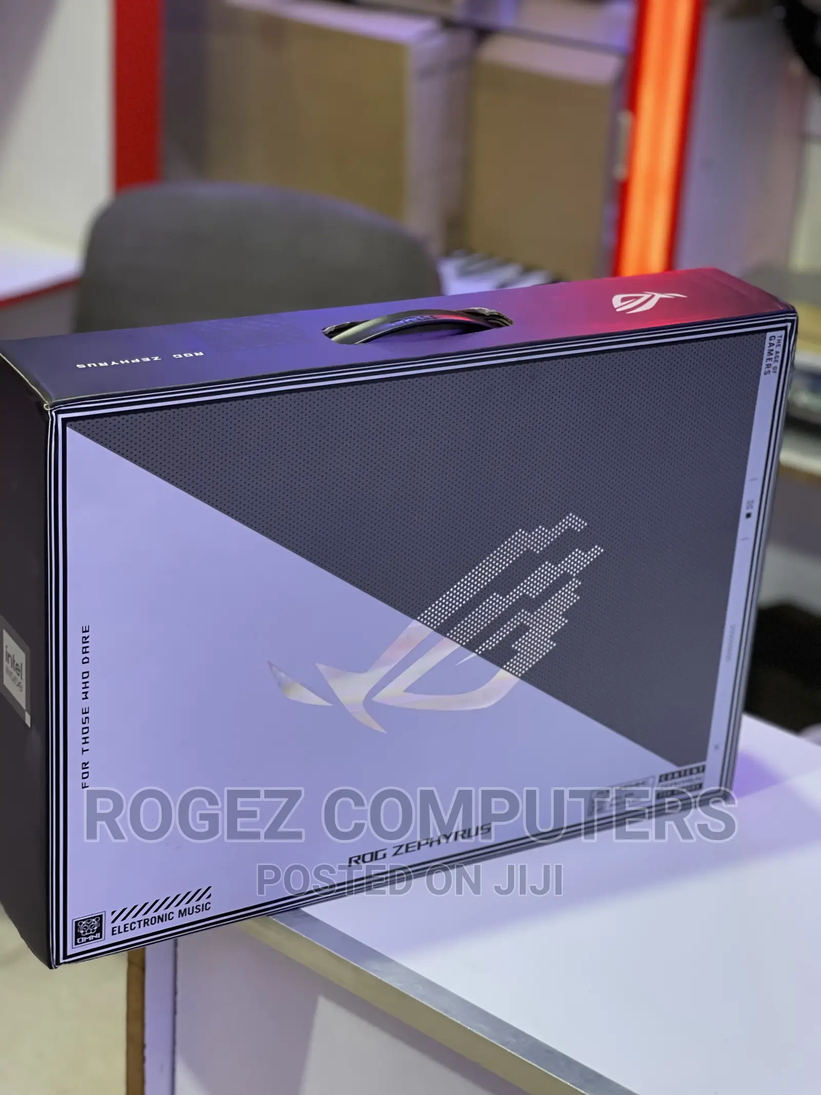 New Laptop Asus ROG Strix SCAR Edition 16GB Intel Core I9 SSD 1T
