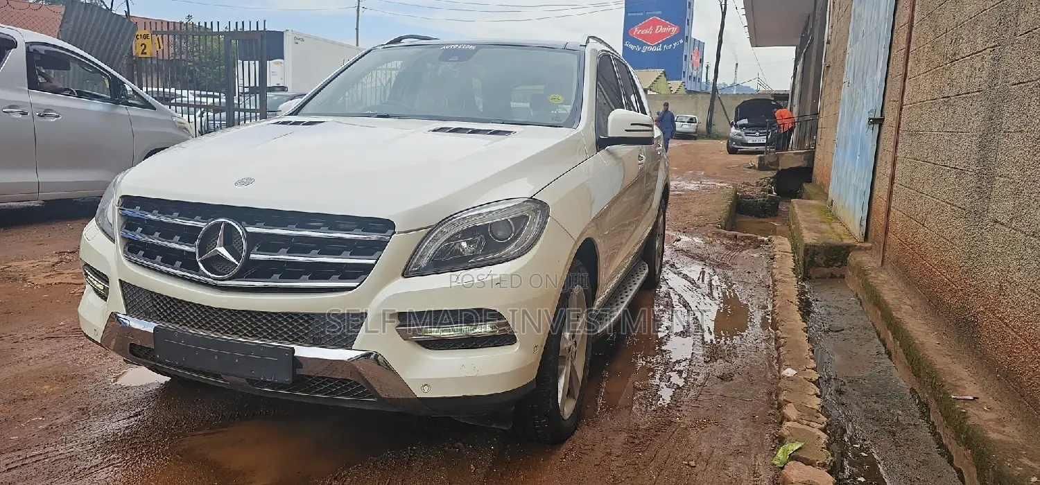 Mercedes-Benz M Class 2013 White