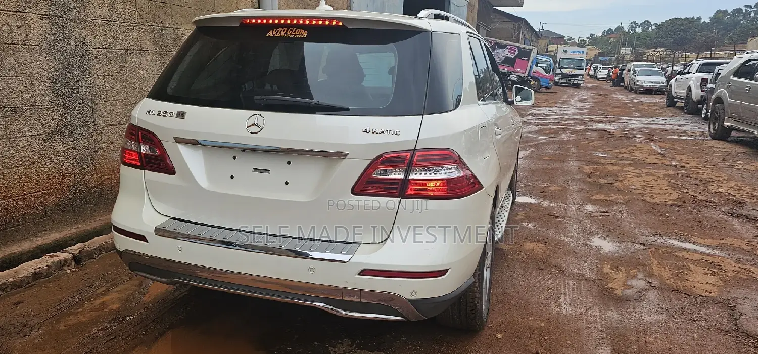 Mercedes-Benz M Class 2013 White