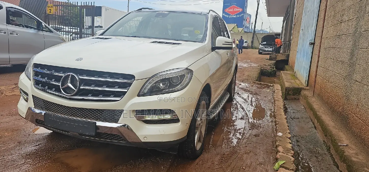 Mercedes-Benz M Class 2013 White