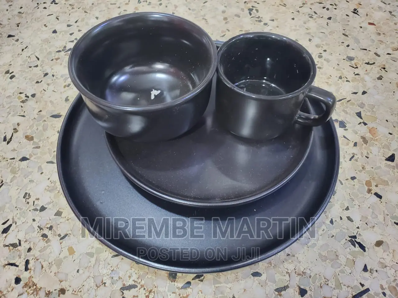 Dinnerware Set