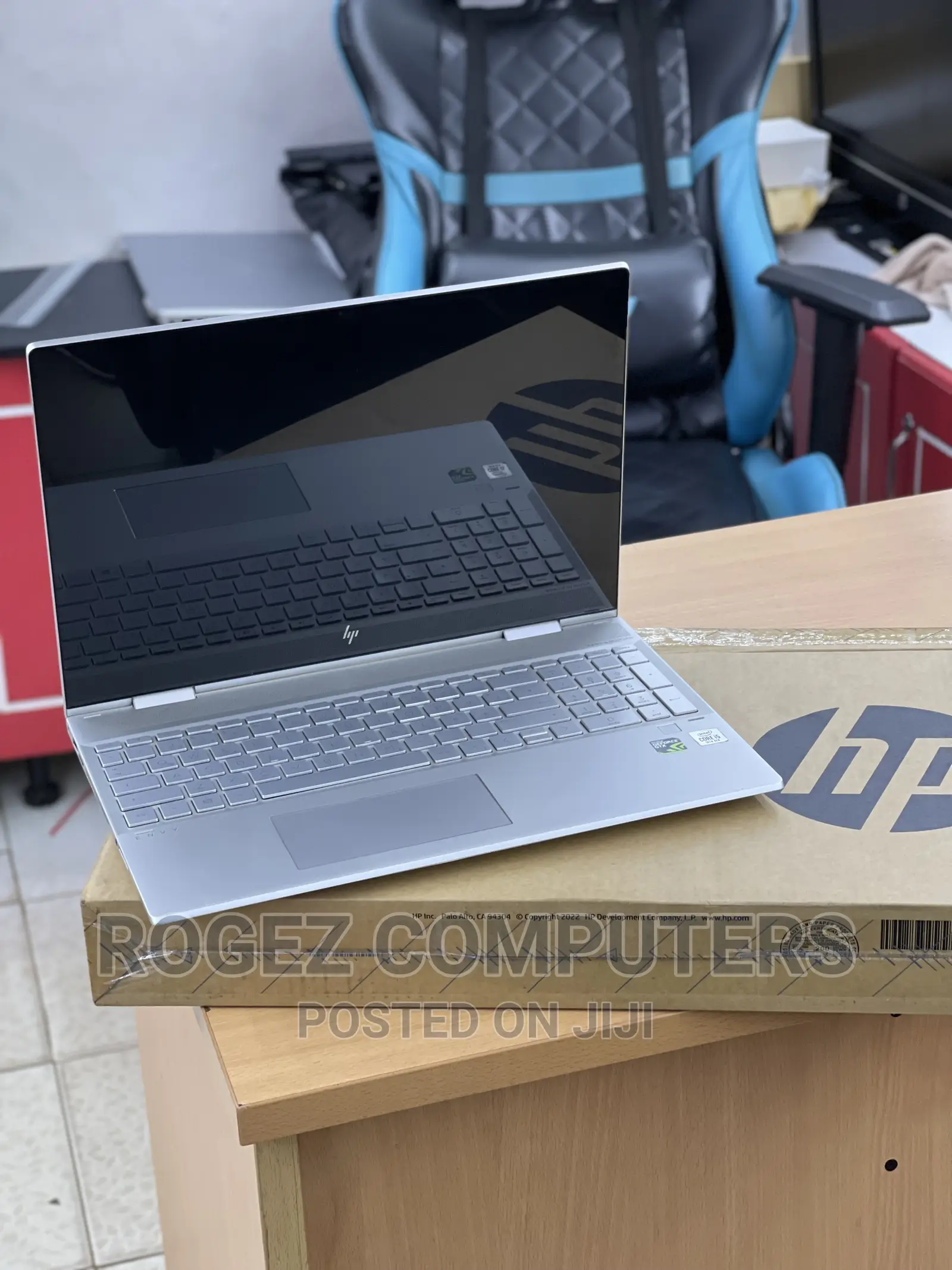New Laptop HP Envy X360 15-Cp0013nr 16GB Intel Core I5 SSD 512GB