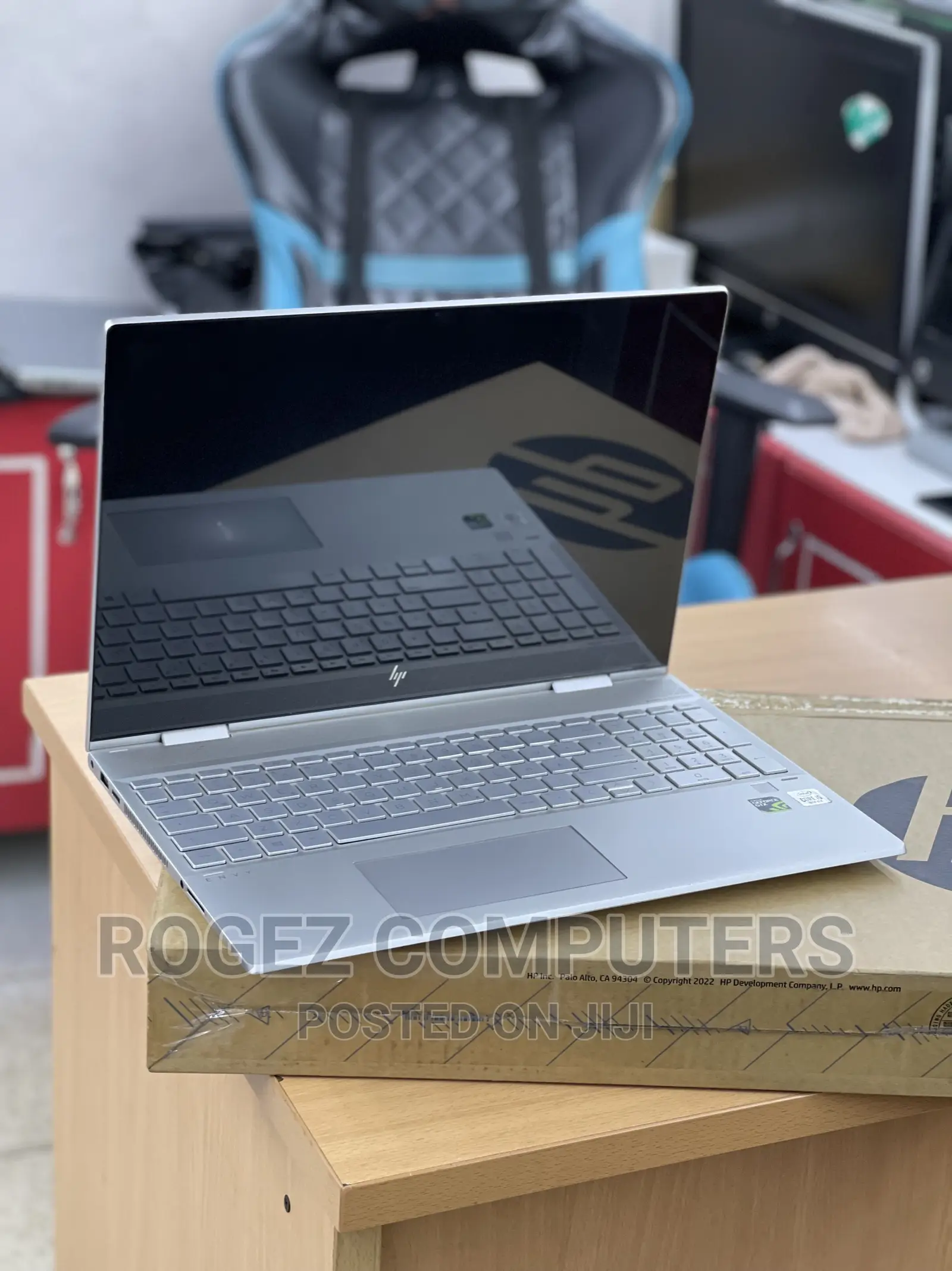New Laptop HP Envy X360 15-Cp0013nr 16GB Intel Core I5 SSD 512GB