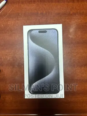 New Apple iPhone 15 Pro Max 256 GB Black