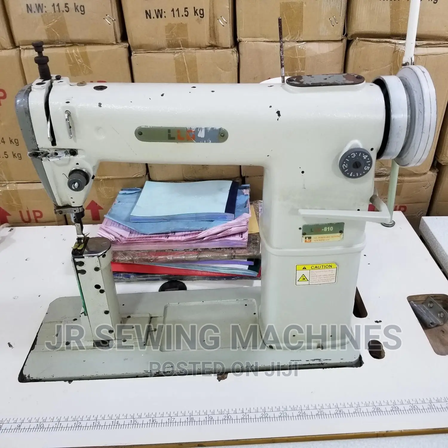 Post Bed Sewing Machine for Shoes