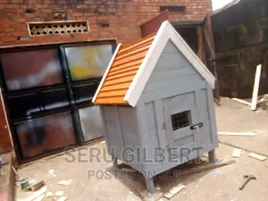 Fdsan Nice Dog House Available