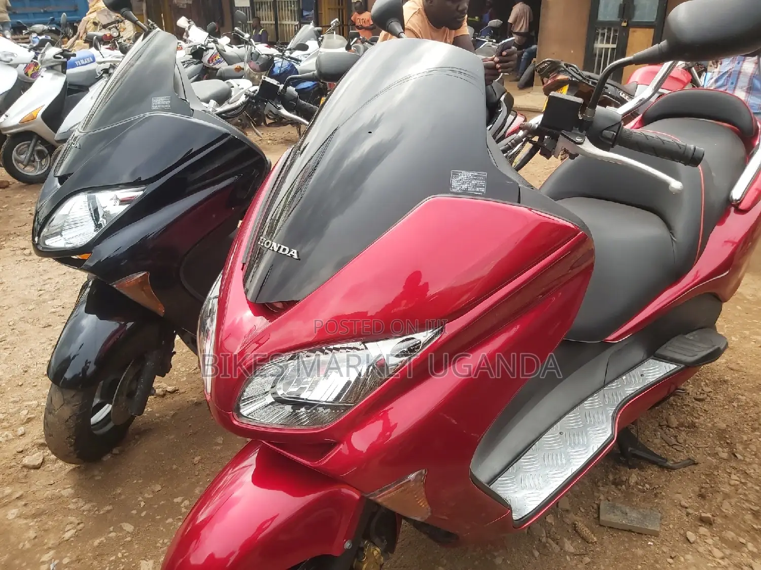 New Honda Forza 2022 Red