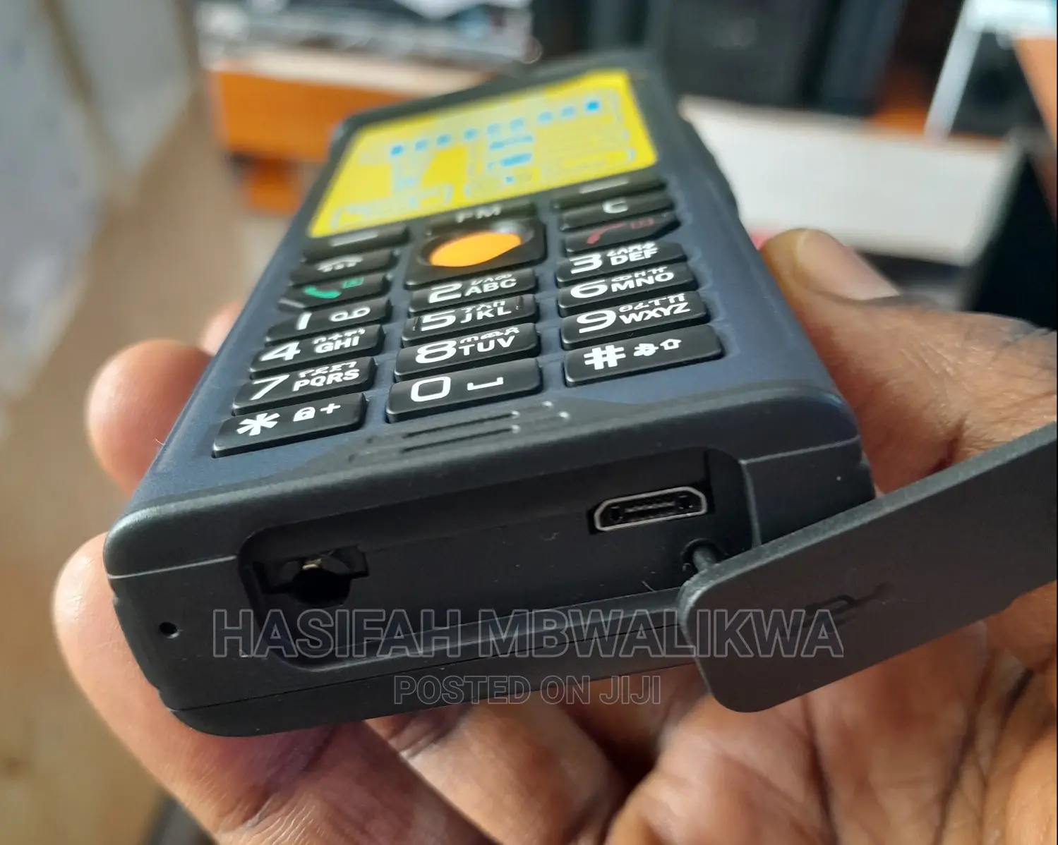 New SQ 7700s 8 GB Black