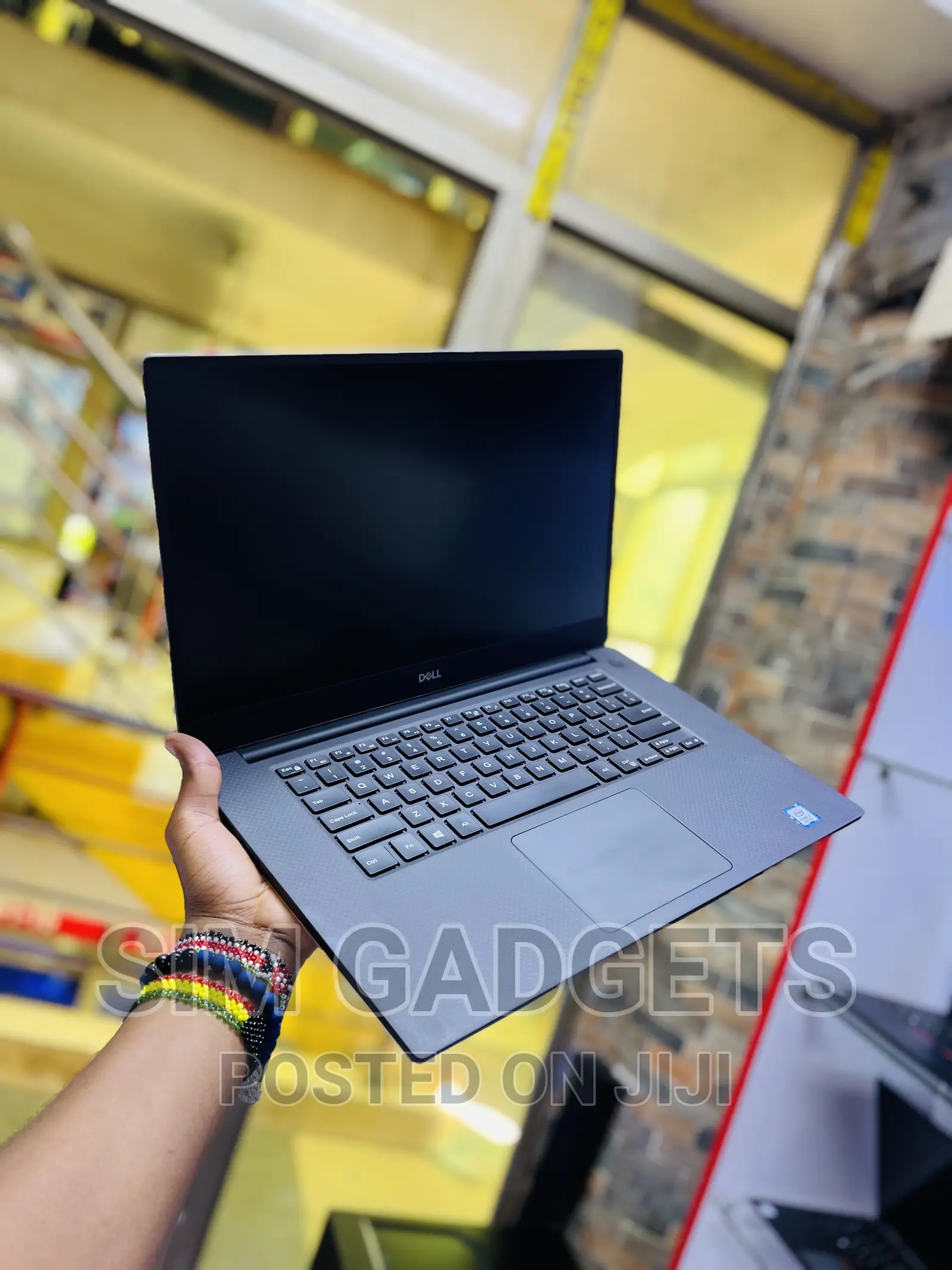 Laptop Dell Precision 5530 16GB Intel Core I7 SSD 512GB