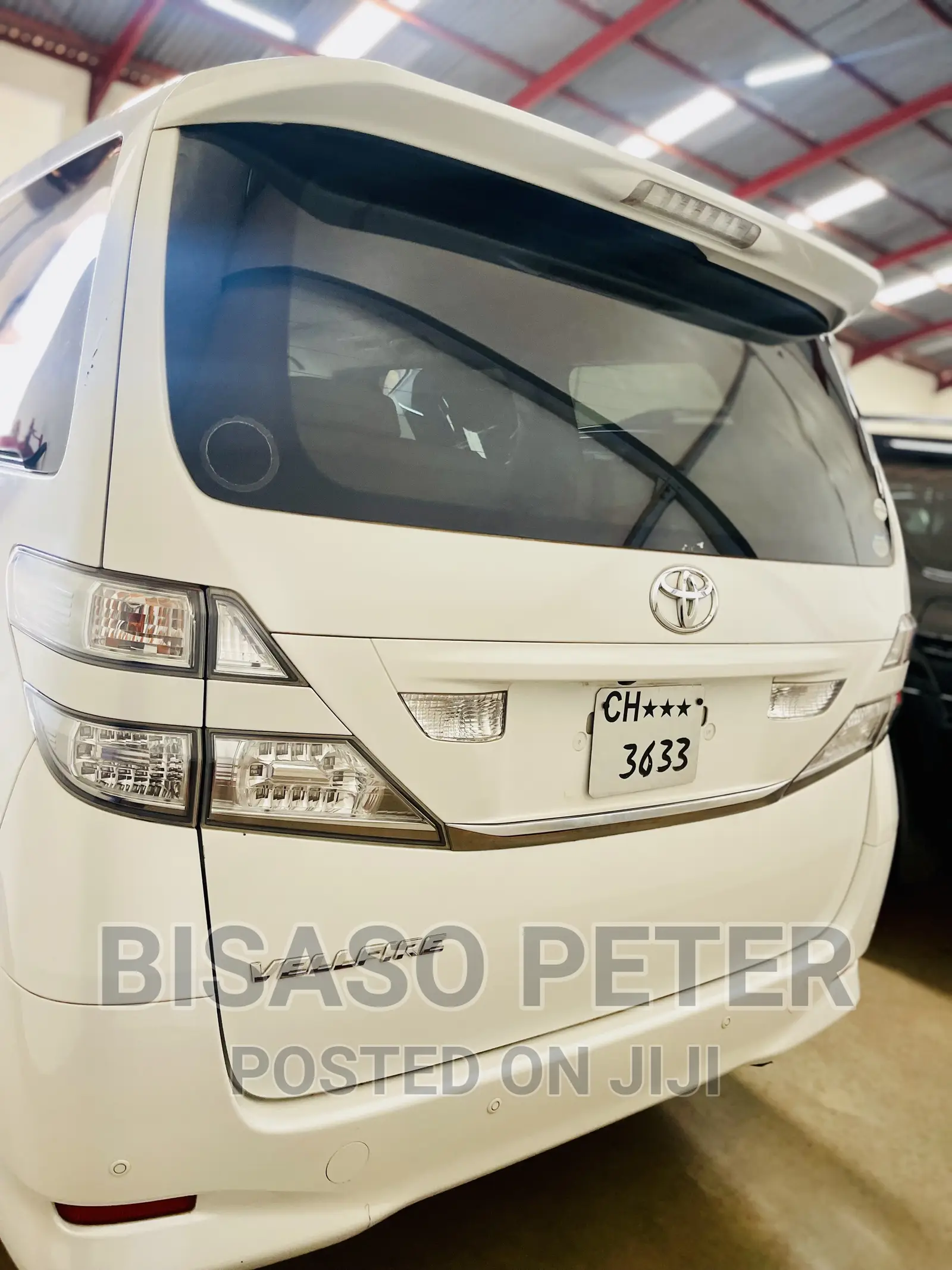 Toyota Vellfire 2009 White