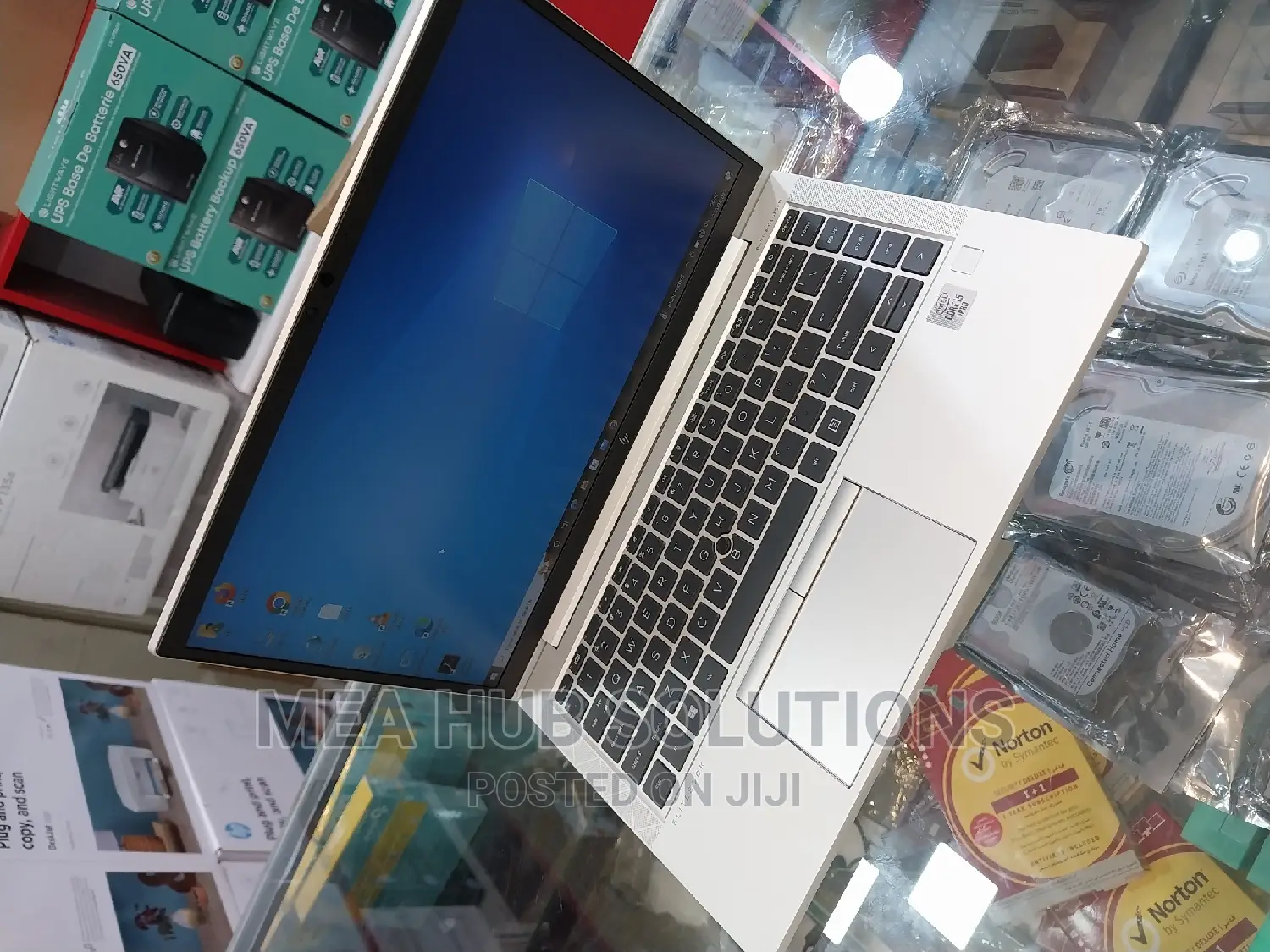 New Laptop HP EliteBook 840 G5 8GB Intel Core I5 SSD 512GB