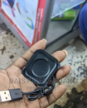 Square Smart Watch Charger