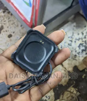 Square Smart Watch Charger