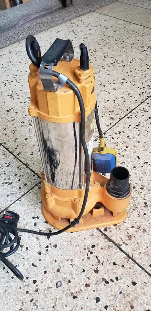 Submersible Water Pump