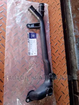 Coolant Pipe W203