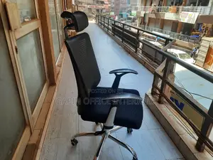 Office Chair With an Headrest