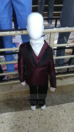 Maroon and Black Two Toned Paisley Floral Blazer Tuxedo