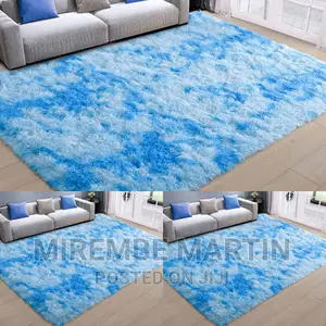 Blue and White Center Carpet