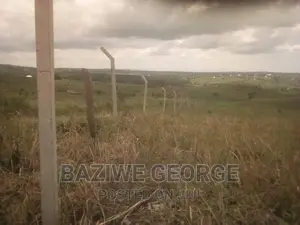 80 Acres Close to Airport