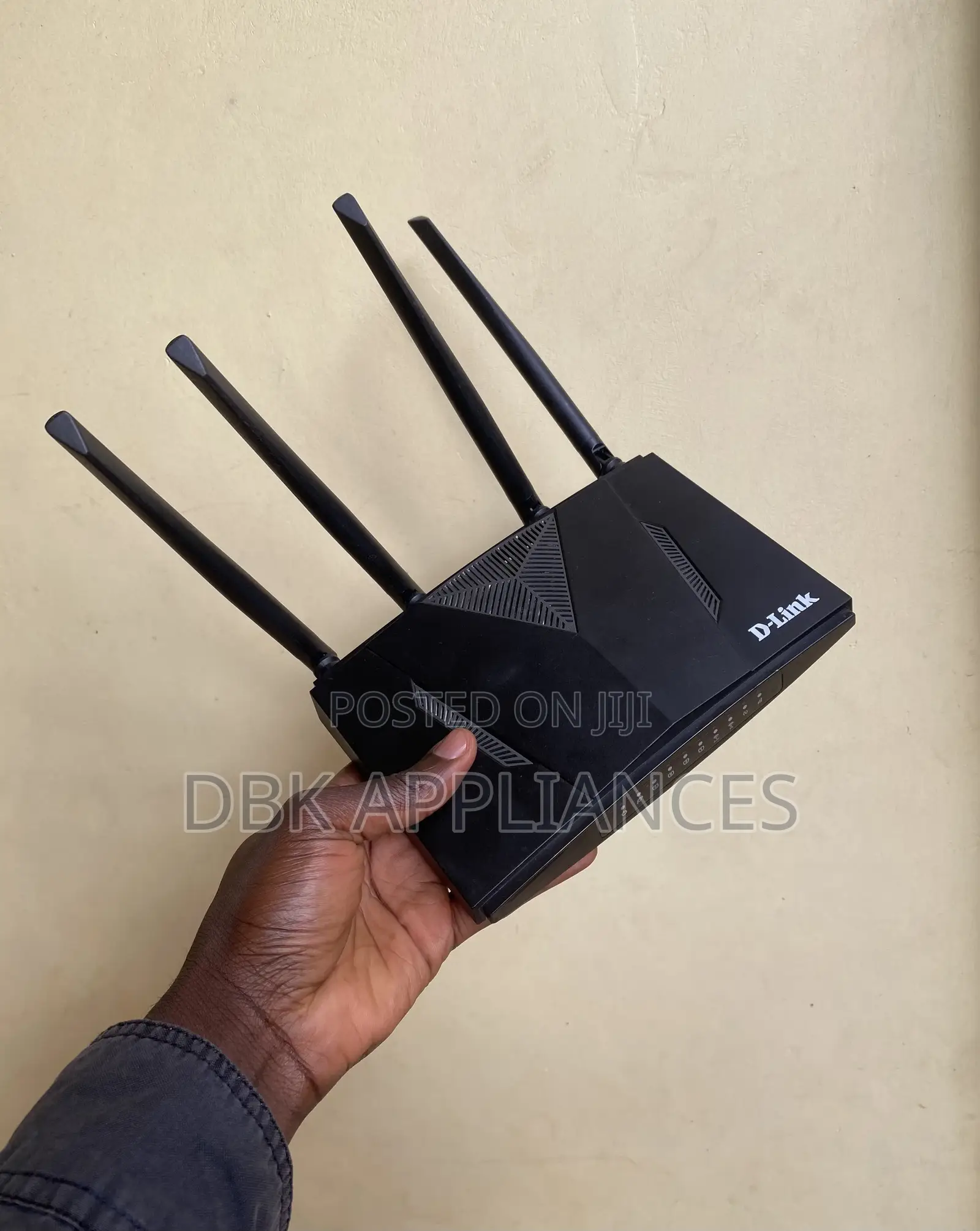 UK Used Dlink 4G All SIM Cards 4G LTE Routers Available