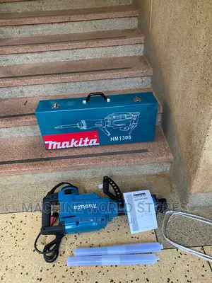 Makita Breaker (Jack Hammer)