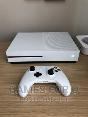 Microsoft Xbox One S 1tb