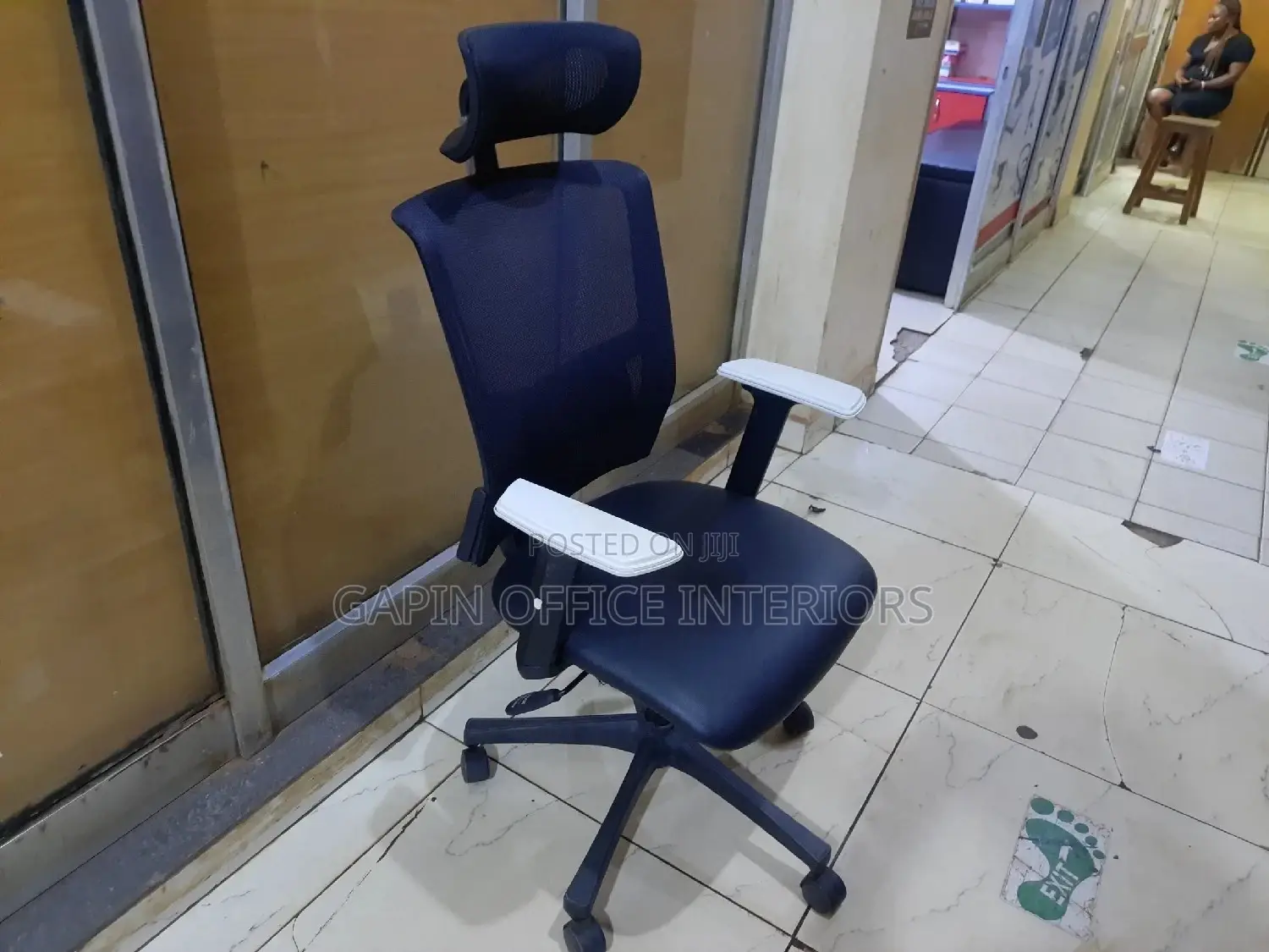 Office Chair With Headrest