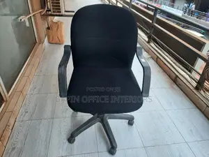Short Back Fabric Office Chair