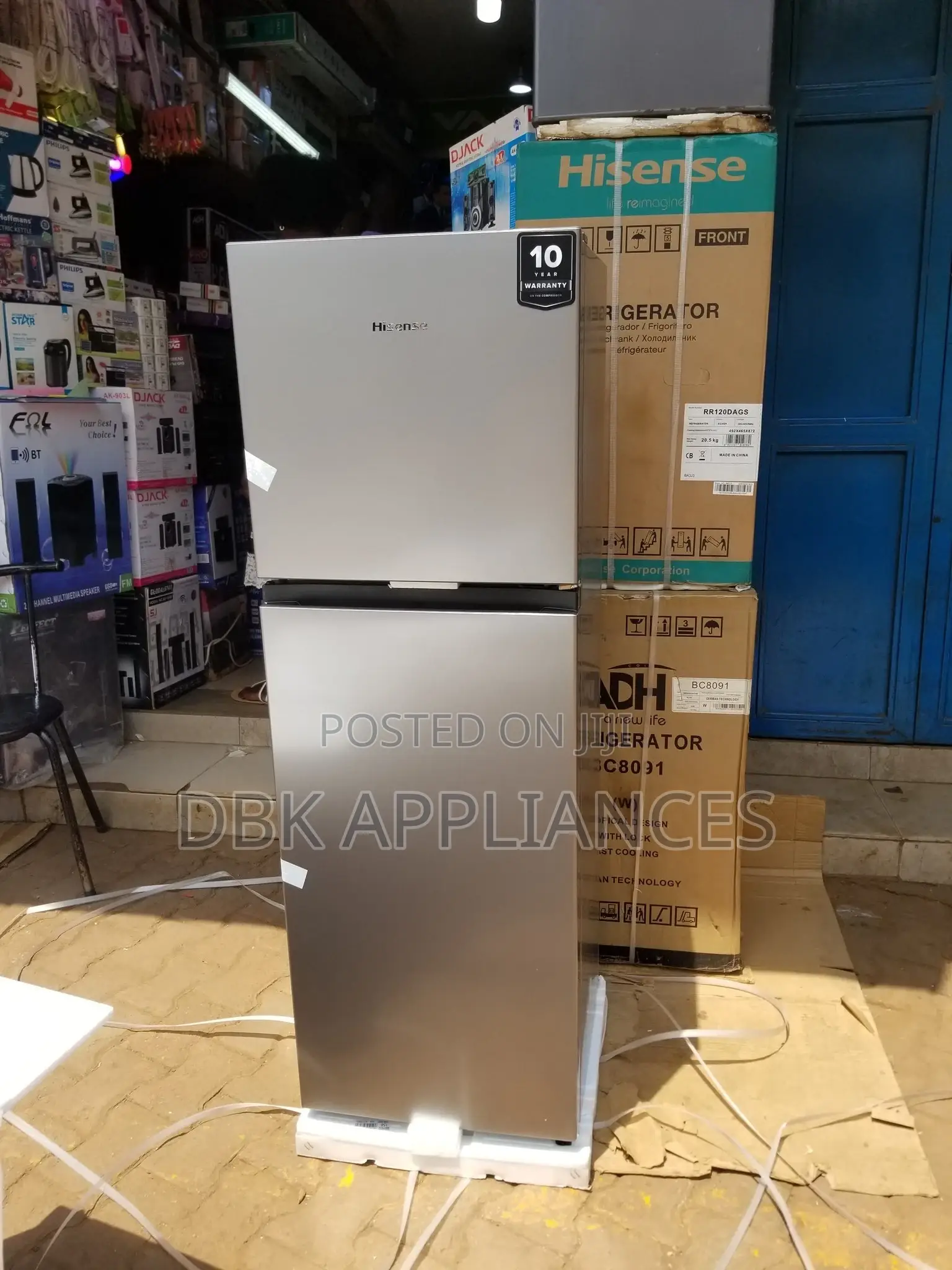HISENSE 200ltrs Double Door Refrigerators 2yrs Warranty
