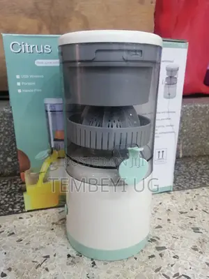 Rechargeable Citrus Juicer