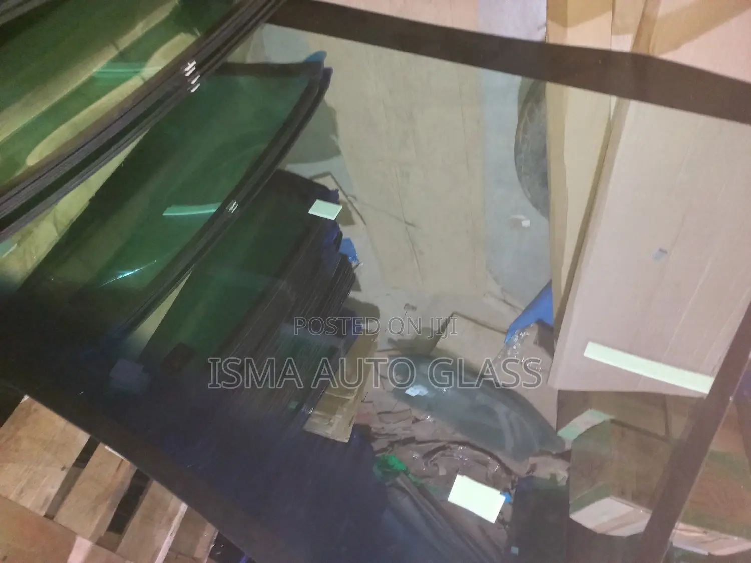 Windscreen Glass Service