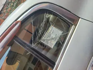 Windscreen Glass, Door Glass ,And Boot Glasses