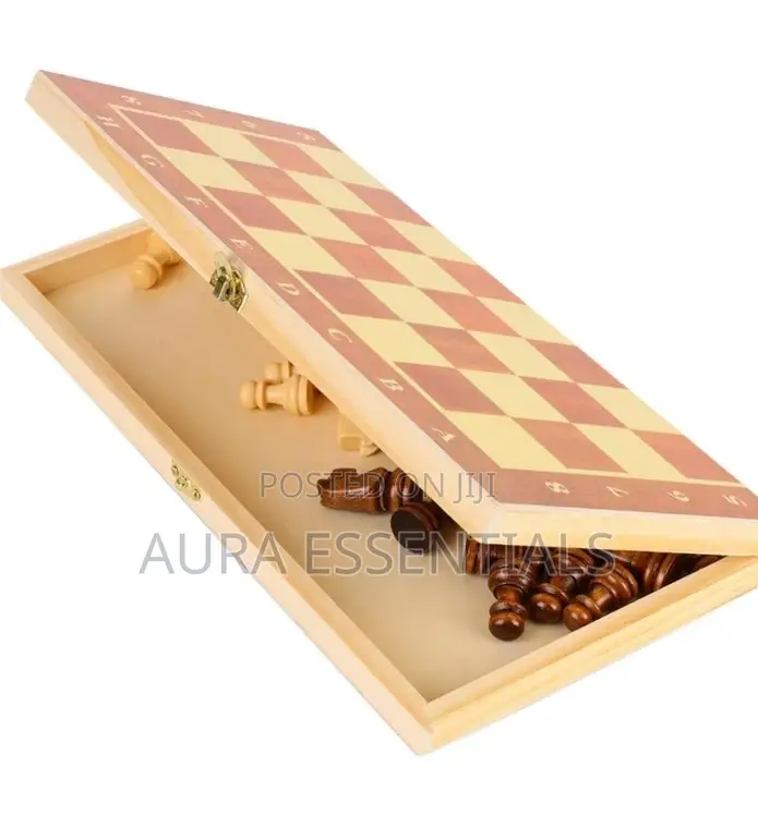 3 Games in 1 Chess, Checkers, Backgammon