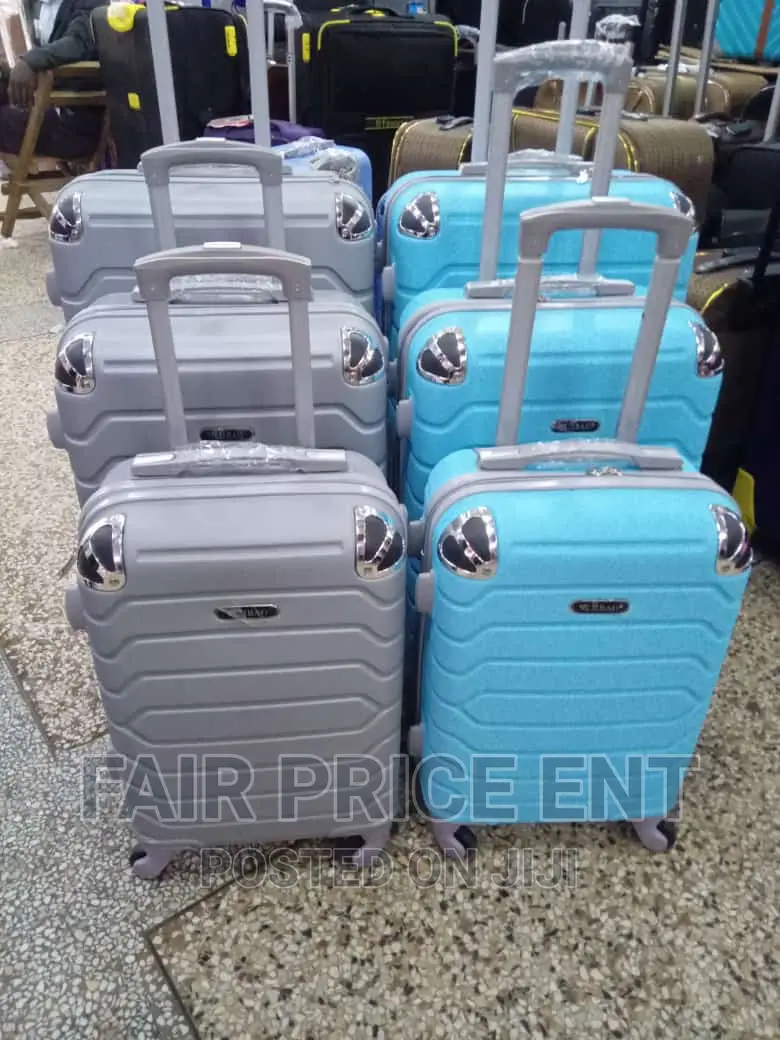 Classy Original Plastic Suitcases. Full Set.( Green)