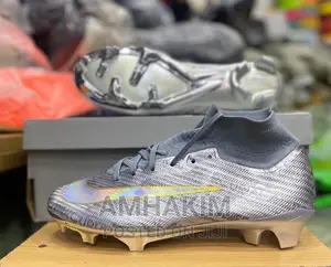 New Soccer Boots X Nike Elite in Stock