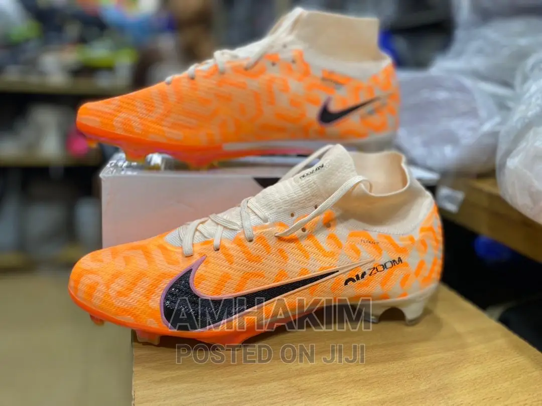 New Soccer Boots X Nike Elite in Stock