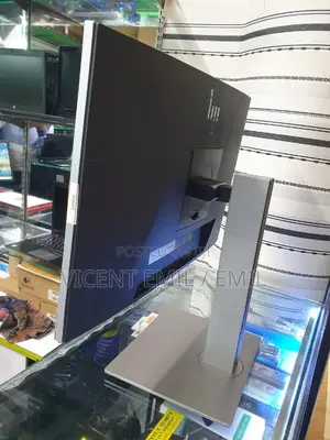 Hp IPS Monitor 24" With a Camera
