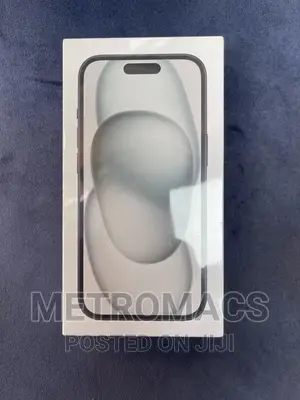 New Apple iPhone 15 128 GB Black