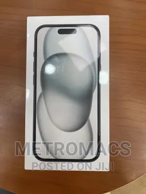 New Apple iPhone 15 128 GB Black