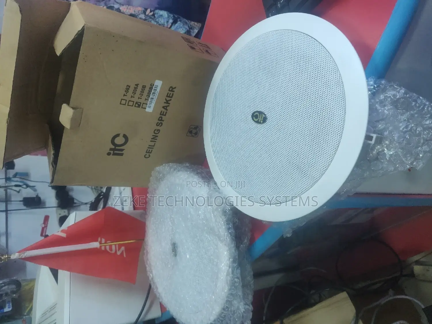 Ceiling Speakers T-206b