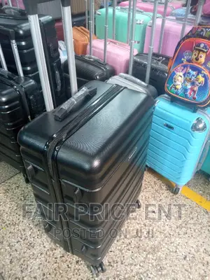 Original Plastic Suitcase.Medium.( Black)