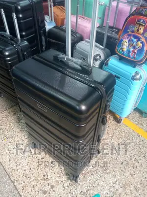 Original Plastic Suitcase.Medium.( Black)