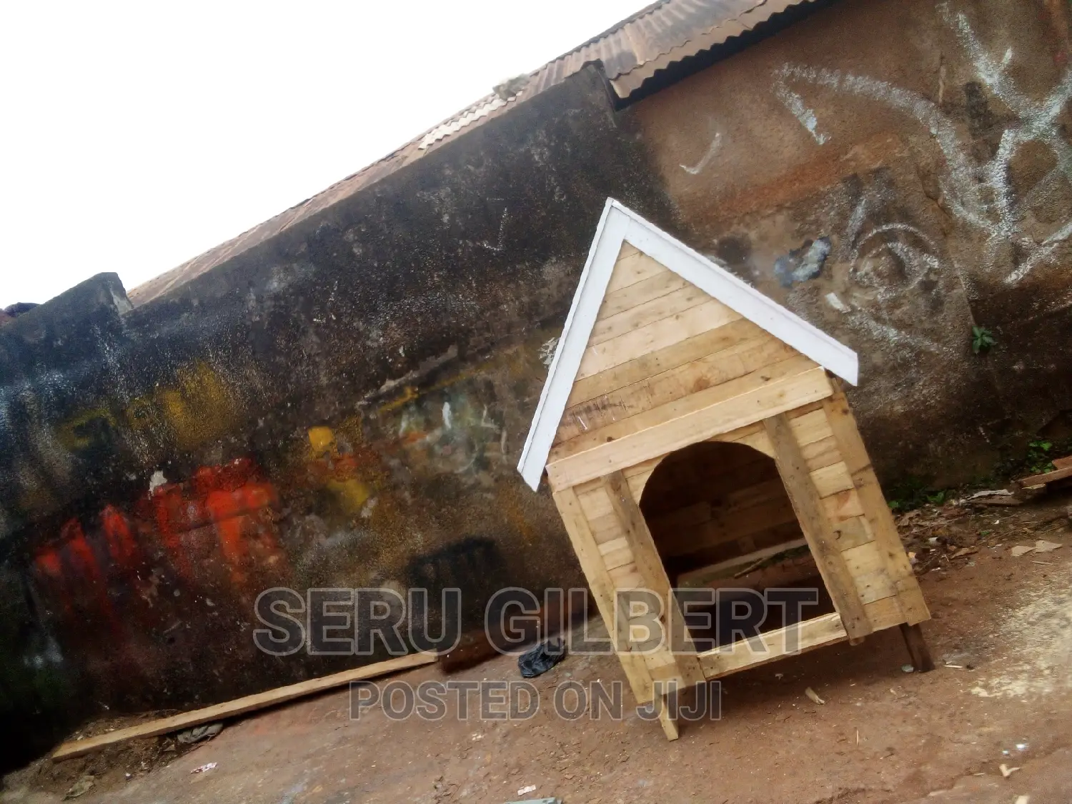 Omuto Dog House Avalible