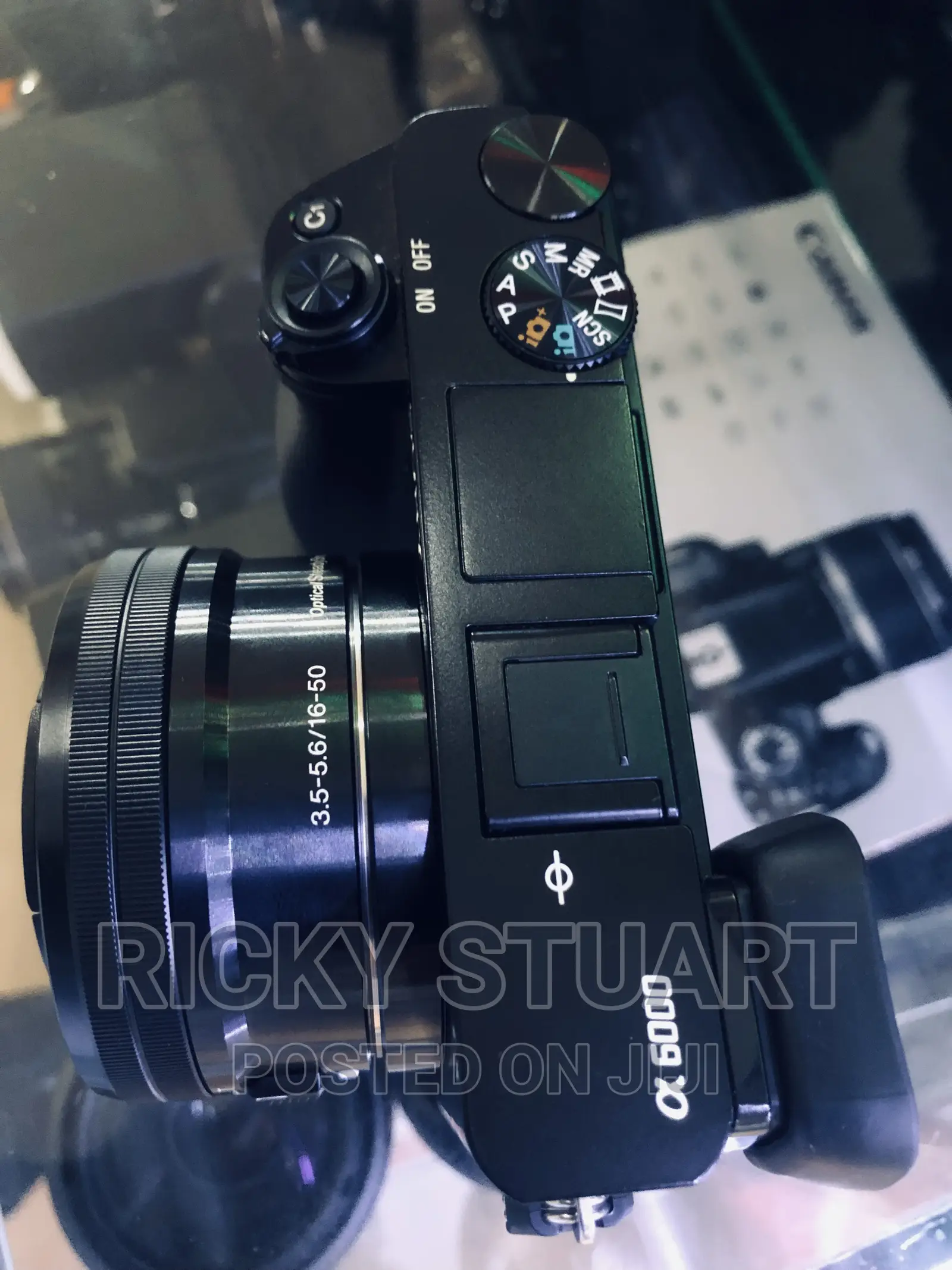 Sony A6000