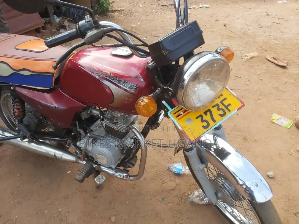 Bajaj Boxer 100 2018 Red