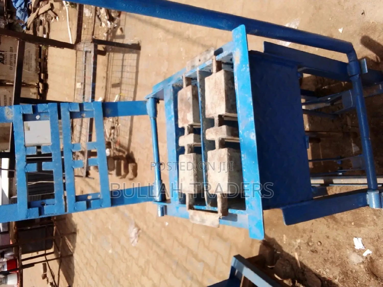 Block Machines for Both Hollow and Solid Block