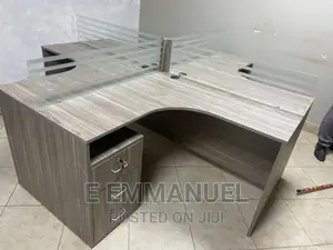 Four Seater Work Station