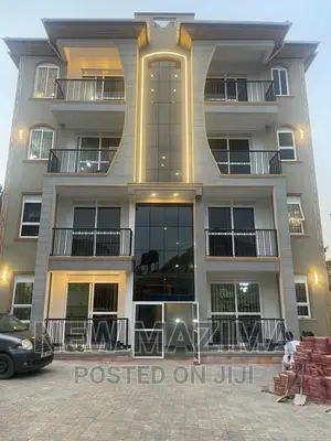 8bdrm Block of Flats in Bunga Heights, Central Division for sale