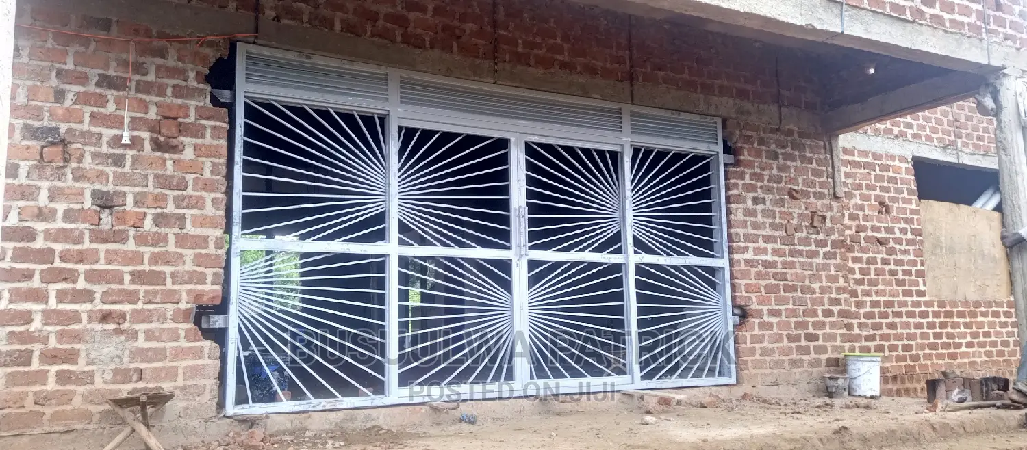 Front Sliding Door 91
